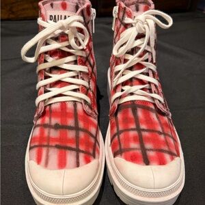 Palladium Womens Plaid Combat Boots Red Pink Black High-Top Side Zip